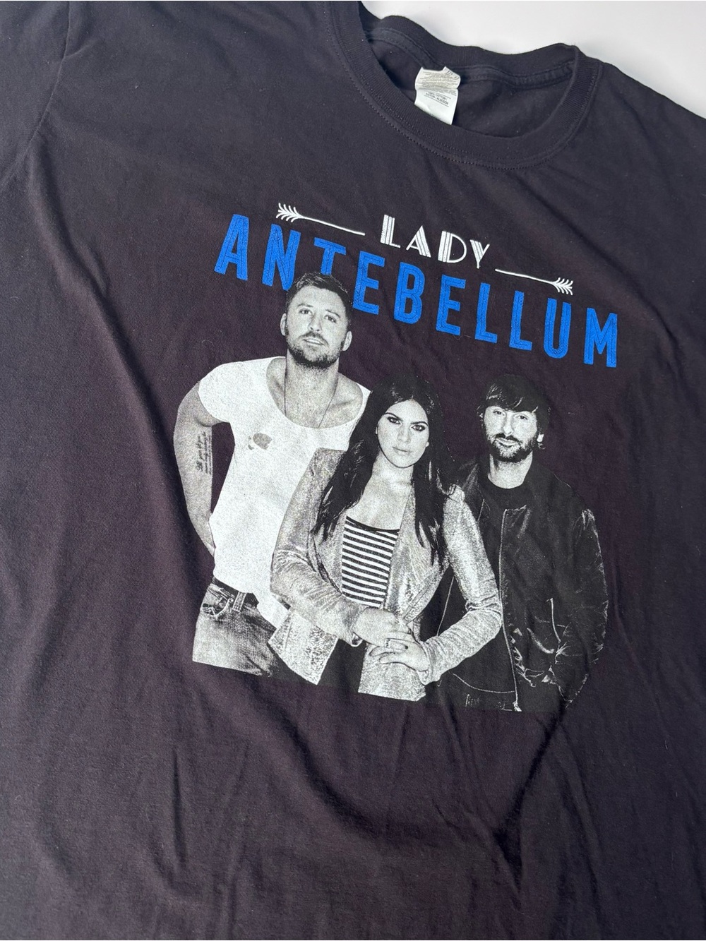 Lady Antebellum "You Look Good" 2017 Tour black t-shirt